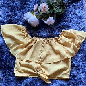 Francesca’s buttons knot crop top